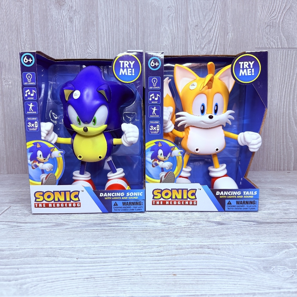 Nwt Sega Sonic The Hedgehog And Tails Interative Dancing Toy Figurine Bundle